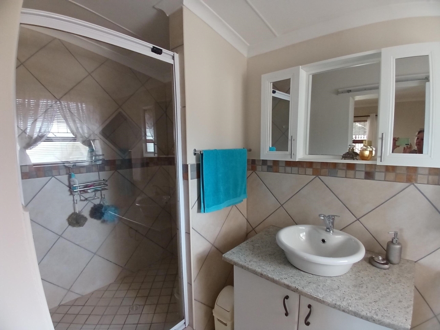 3 Bedroom Property for Sale in Dana Bay Western Cape